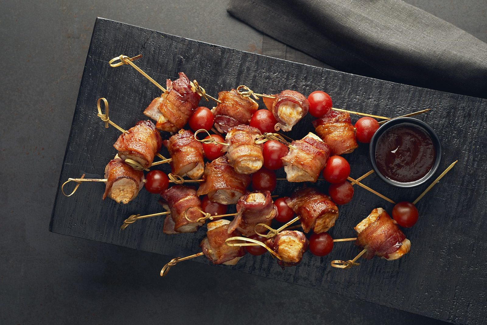 BBQ CHICKEN BACON BITES