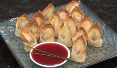 BAKED CHICKEN WONTONS WITH RASPBERRY SZECHUAN SAUCE