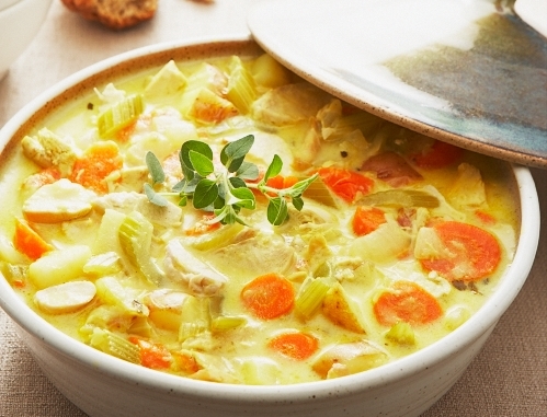 HEARTY CHICKEN SOUP