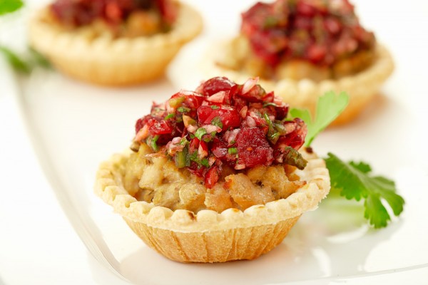 CHICKEN TARTLETS WITH CRANBERRY SALSA