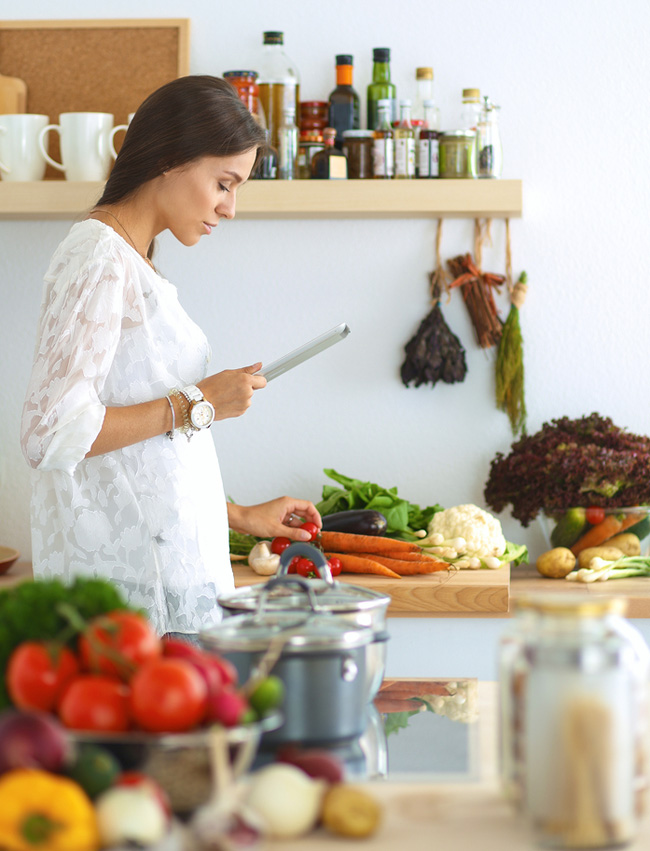 4 TIME SAVING TIPS FOR MEAL PREP