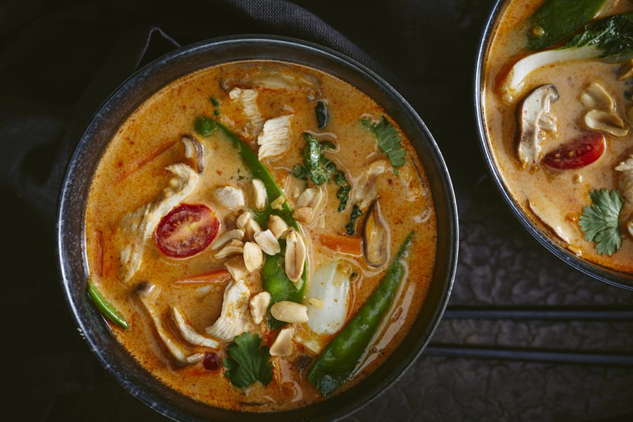 THAI CHICKEN COCONUT CURRY SOUP