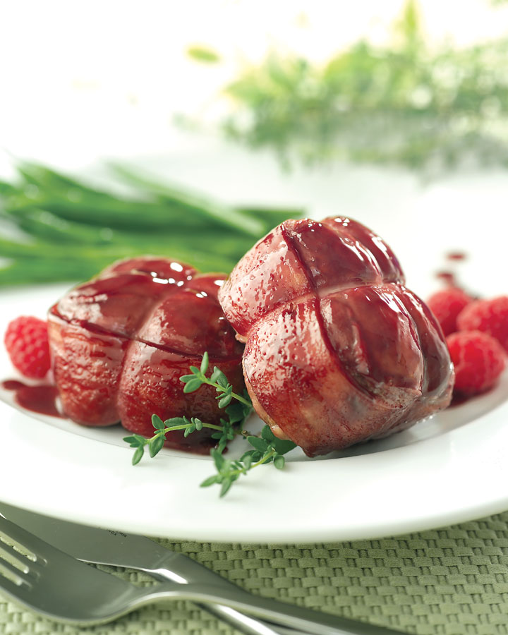 CHICKEN TOURNEDOS WITH PORT